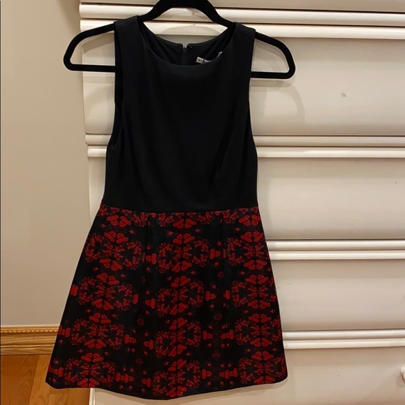 Alice + Olivia Dresses & Skirts - Alice and Olivia dress